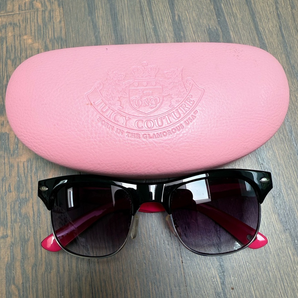 Juicy Couture vintage Wayfarer sun glasses